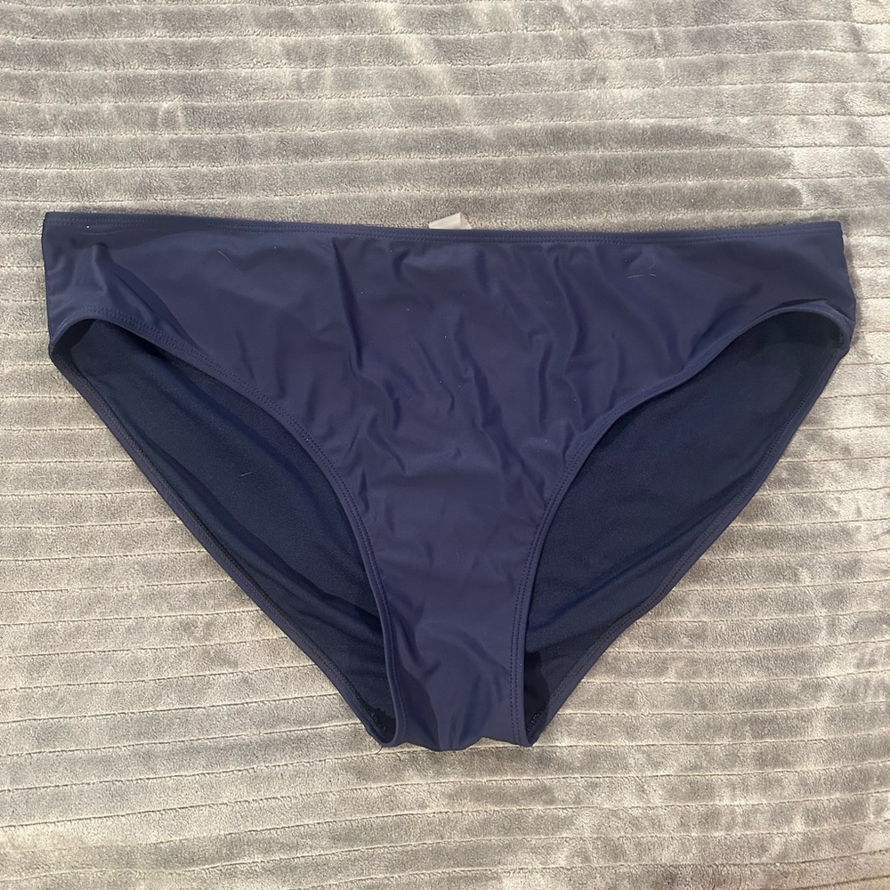 NWOT Nicole Miller Navy Swim Bottom 💙